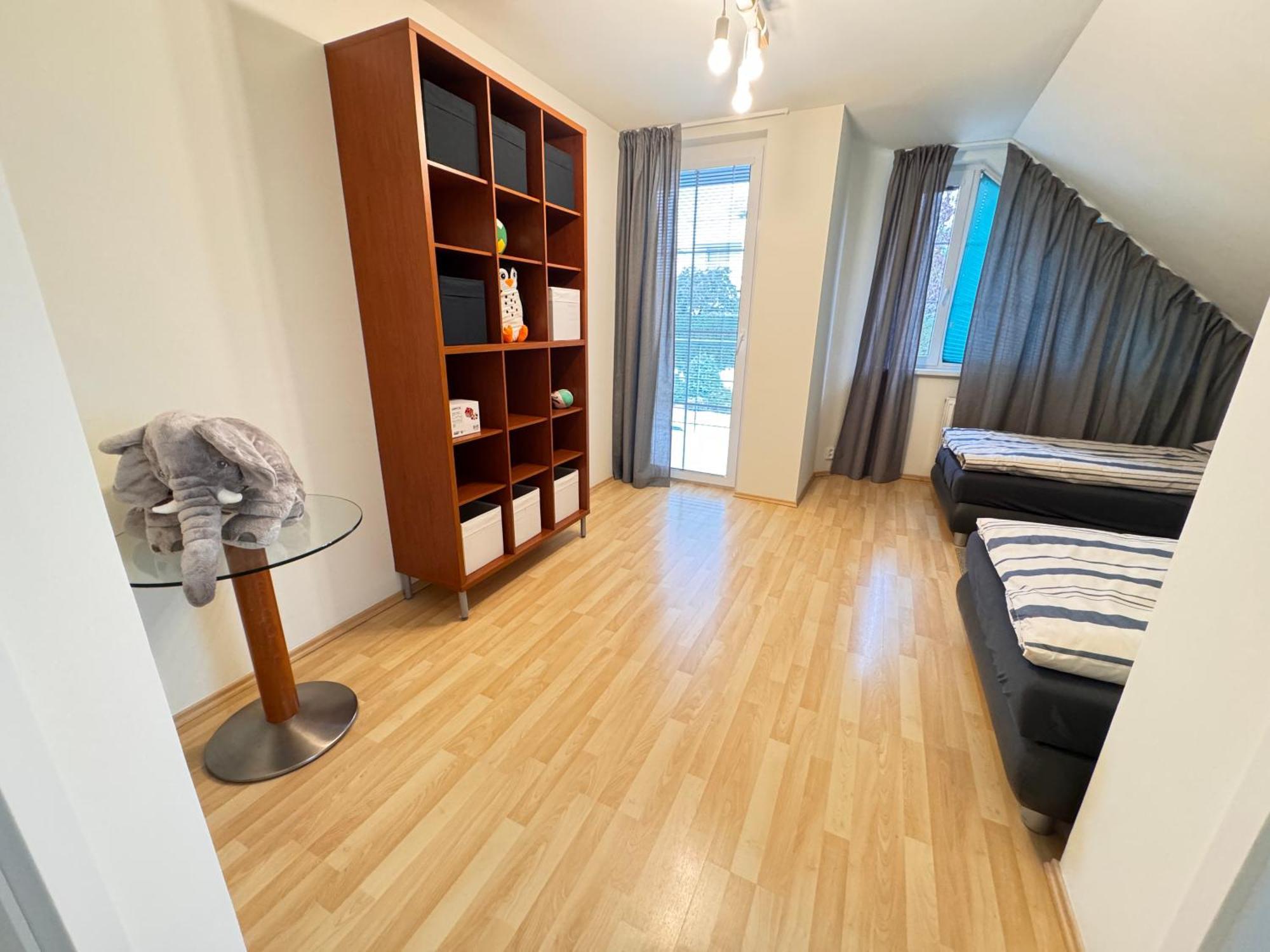 Diamondvilla, 4 Bedroom Apartment, Garden & Spa Praag Buitenkant foto