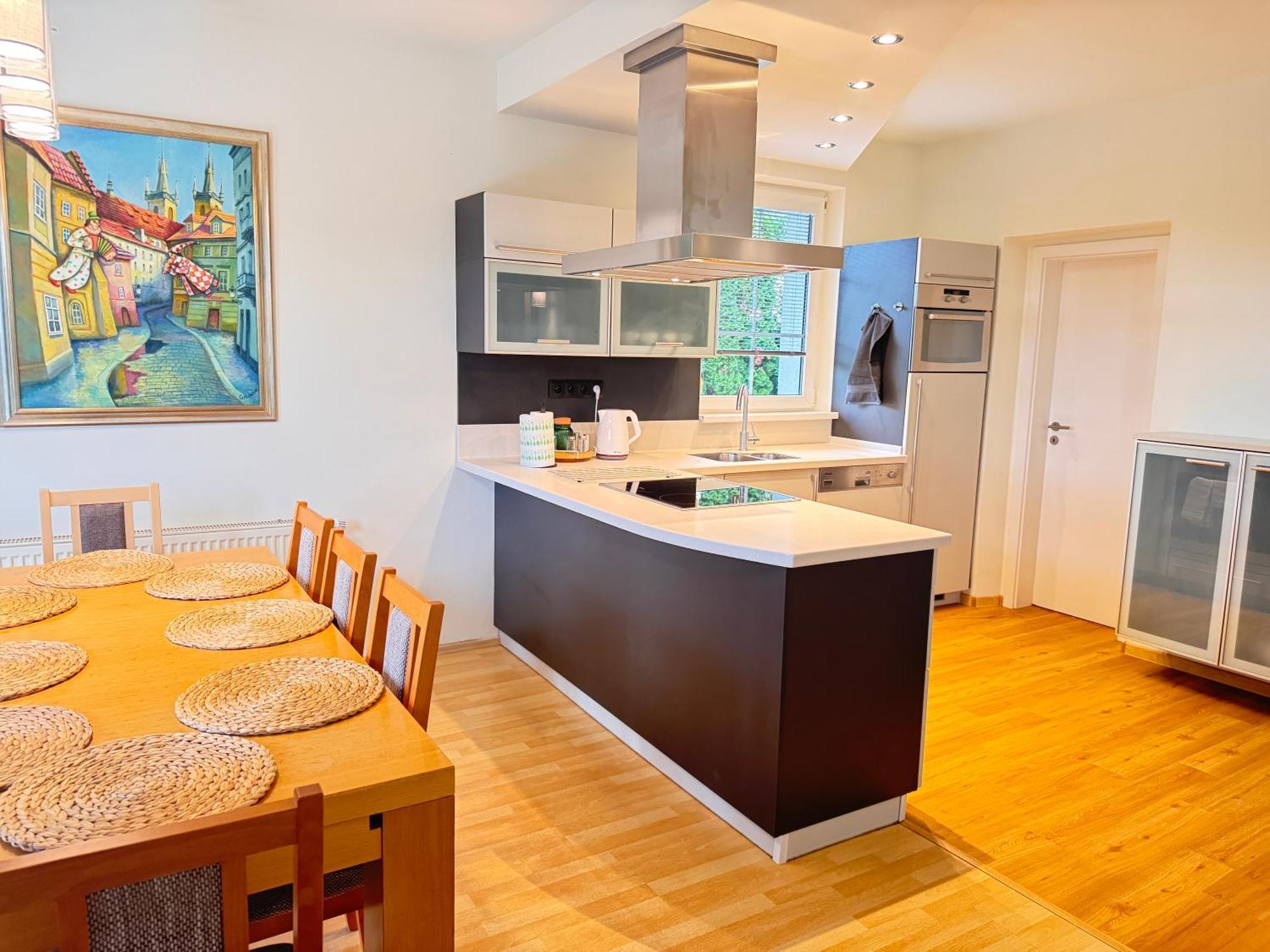 Diamondvilla, 4 Bedroom Apartment, Garden & Spa Praag Buitenkant foto