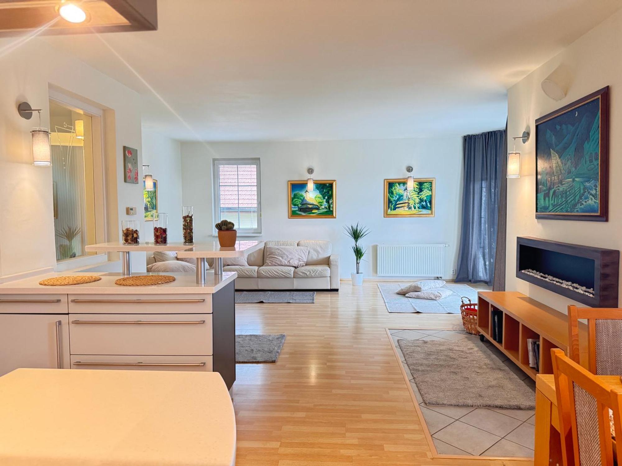 Diamondvilla, 4 Bedroom Apartment, Garden & Spa Praag Buitenkant foto