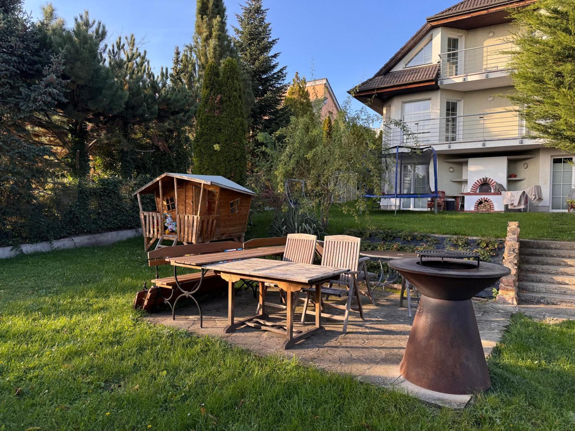 Diamondvilla, 4 Bedroom Apartment, Garden & Spa Praag Buitenkant foto
