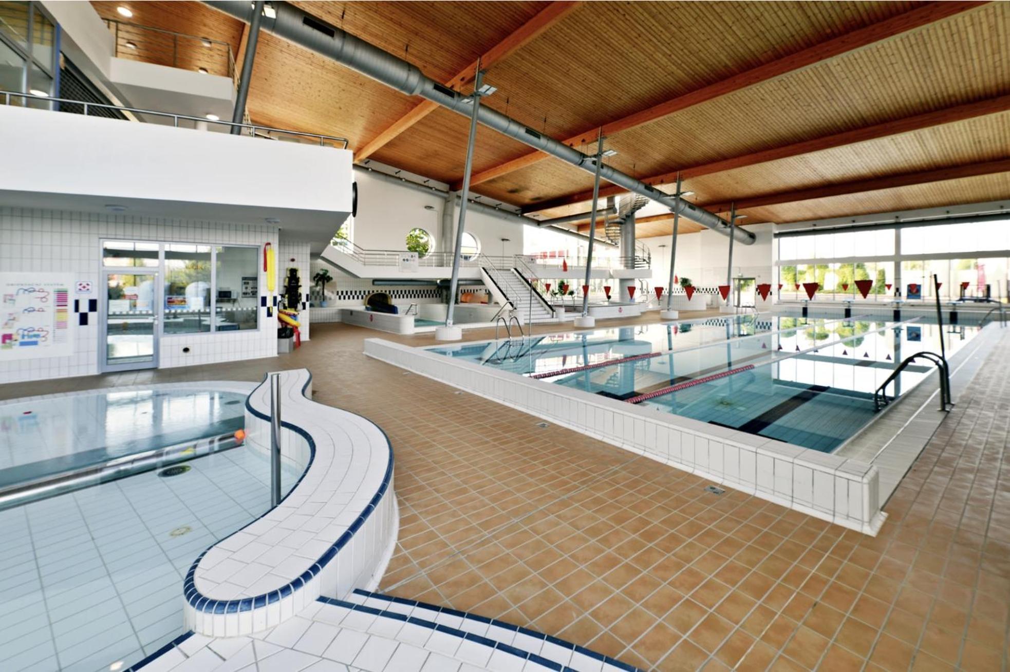 Diamondvilla, 4 Bedroom Apartment, Garden & Spa Praag Buitenkant foto